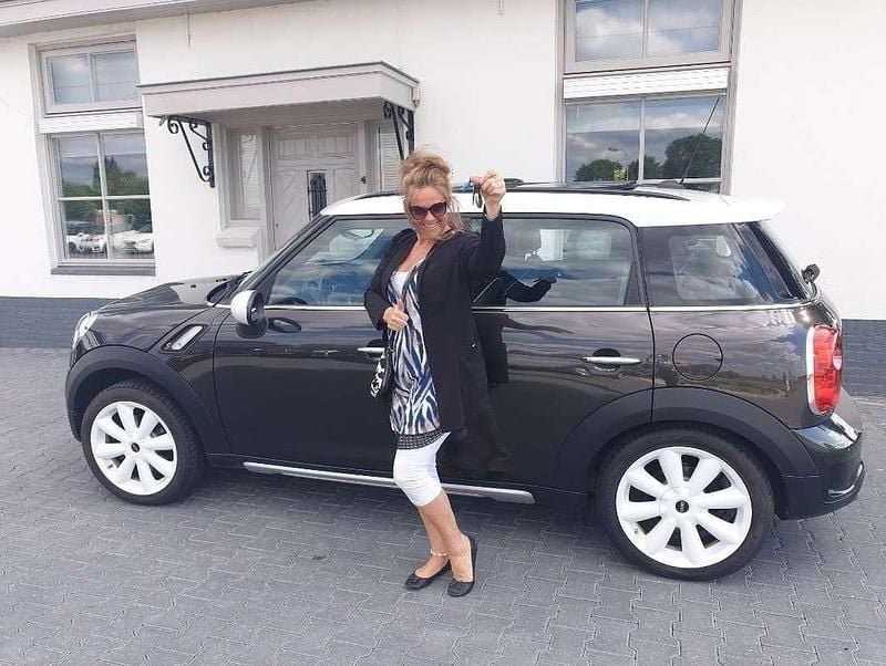 Bruin Gebruikt 2015 Mini Countryman Chili SUV | € 15.750 (Eerlijke prijs) - Afbeelding 1/4