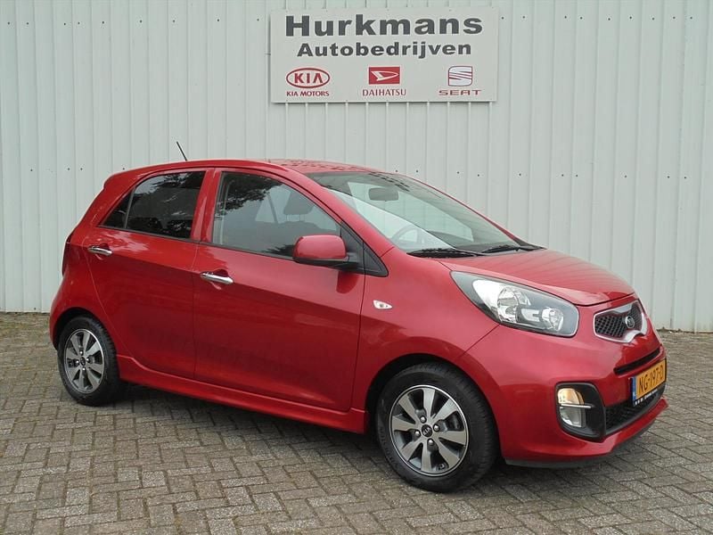 Occasion Kia Picanto 2017 Rood Hatchback