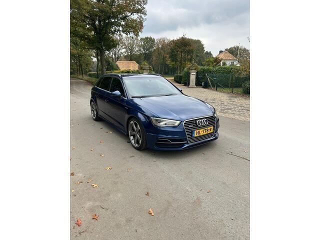 Occasion Audi A3 Sportback Ambition 150 PK (110 kW) 2015 Blauw Hatchback