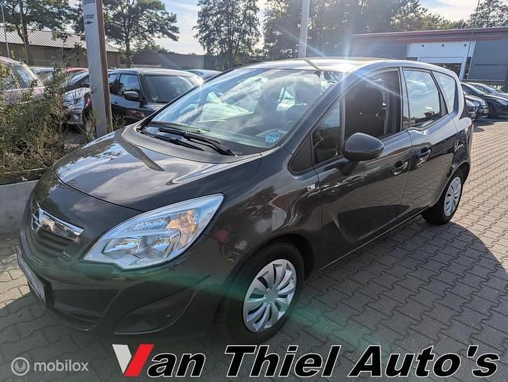 Grijs Gebruikt 2013 Opel Meriva Selection MPV | € 5.925 (Eerlijke prijs) - Afbeelding 1/4