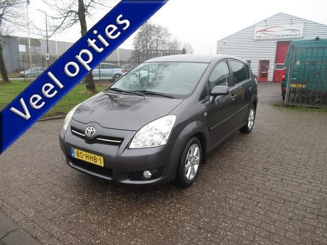 Grijs Occasion 2008 Toyota Verso Luna MPV | € 4.950 (Eerlijke prijs) - Afbeelding 1/4