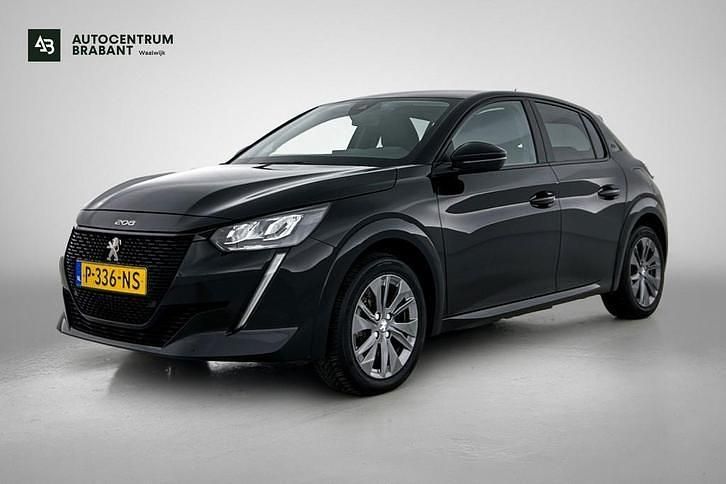 Occasion Peugeot e-208 Active 100 kW (136 PK) 2022 Zwart Hatchback