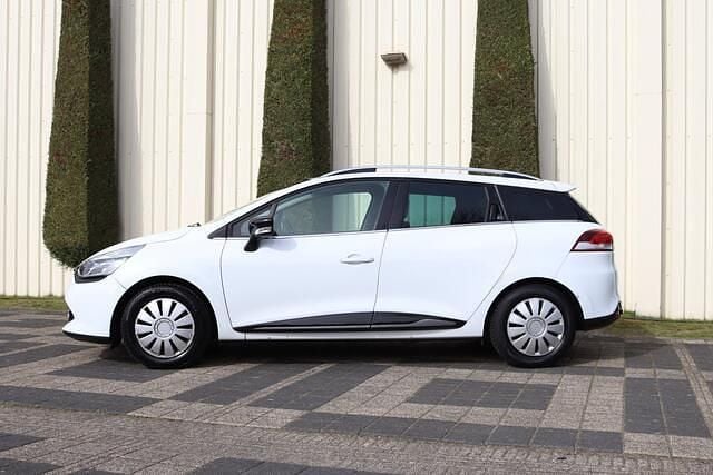 Occasion Renault Clio GrandTour Night&Day 90 PK (66 kW) 2014 Wit Stationwagen