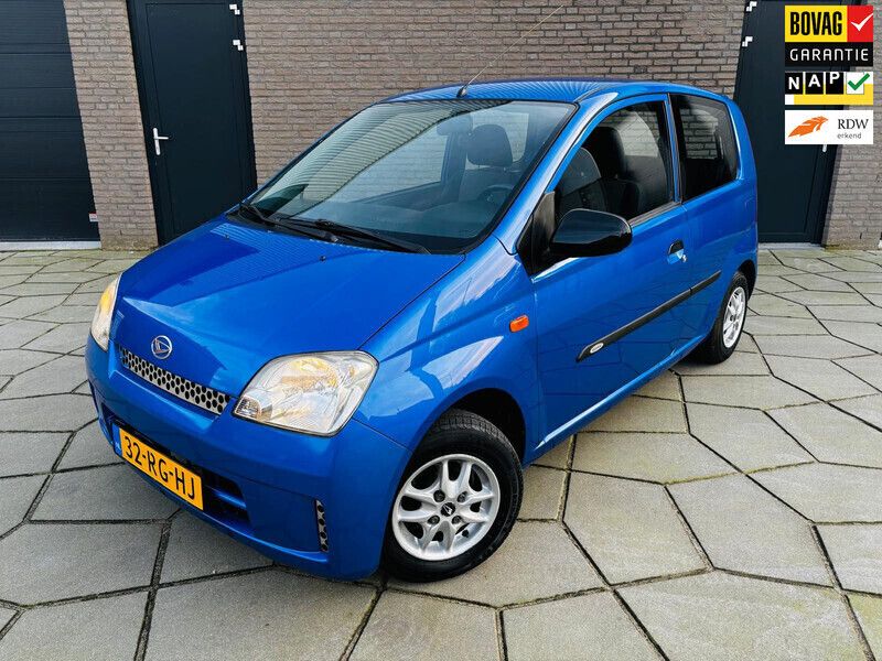 Blauw Gebruikt 2005 Daihatsu Cuore Hatchback | € 1.995 (Eerlijke prijs) - Afbeelding 1/4