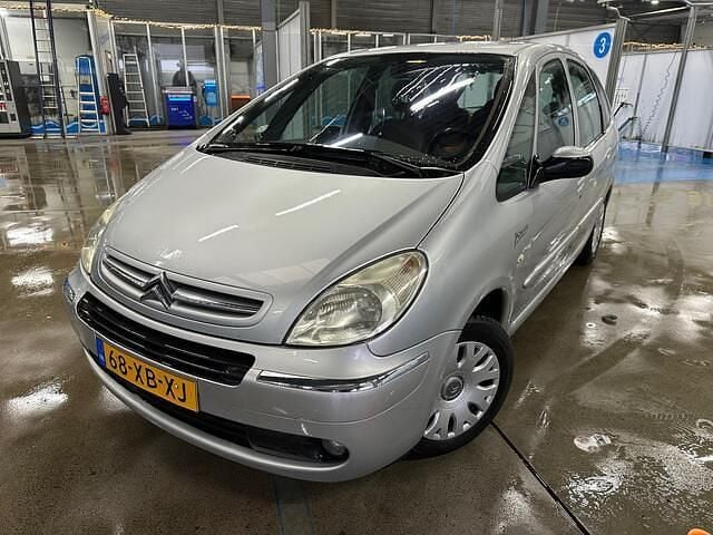 Grijs Occasion 2007 Citroën Xsara Picasso MPV | € 1.750 (Eerlijke prijs) - Afbeelding 1/4