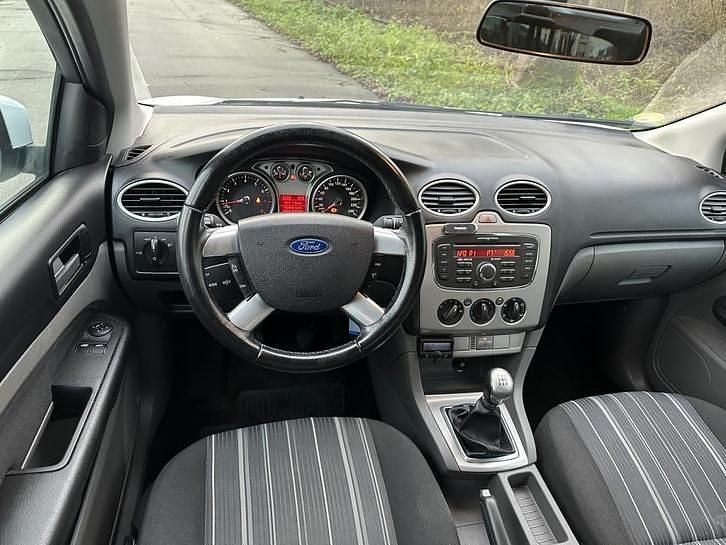 Occasion Ford Focus Trend 125 PK (91 kW) 2010 Wit Stationwagen