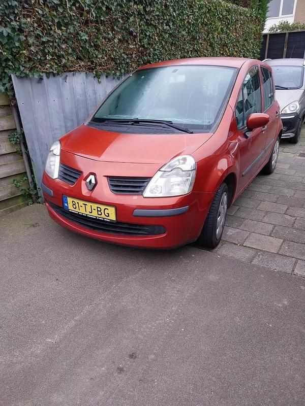 Occasion 2006 Renault Modus MPV | € 1.150 (Goede deal) - Afbeelding 1/4