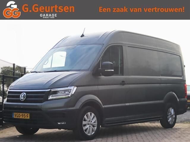 Grijs Gebruikt 2020 VW Crafter Highline Van | € 26.762 (Goede deal) - Afbeelding 1/4