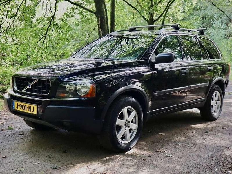 Zwart Gebruikt 2004 Volvo XC90 Momentum SUV | € 7.950 (Eerlijke prijs) - Afbeelding 1/4