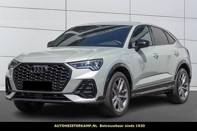 Grijs Gebruikt 2023 Audi Q3 Sportback S-Line SUV | € 44.950 (Goede deal) - Afbeelding 1/4