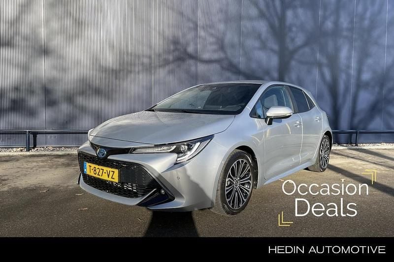 Occasion Toyota Corolla Executive 122 PK (89 kW) 2023 Grijs Hatchback