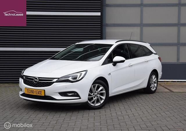 Wit Gebruikt 2019 Opel Astra Innovation Stationwagen | € 10.700 (Super prijs) - Afbeelding 1/4