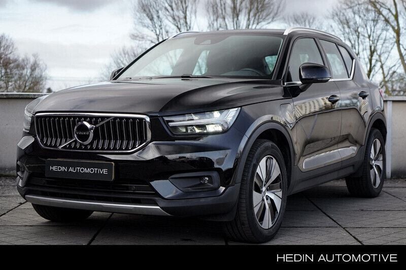 Zwart Gebruikt 2020 Volvo XC40 Business Edition SUV | € 31.995 (Goede deal) - Afbeelding 1/4