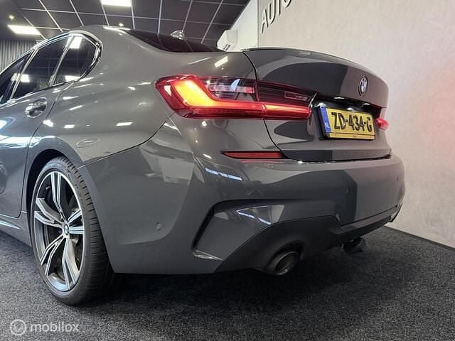 Occasion BMW 330 Executive 258 PK (189 kW) 2019 Grijs (metallic) Sedan
