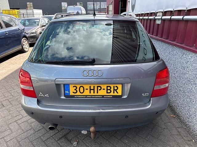 Occasion Audi A4 125 PK (91 kW) 2001 Grijs Stationwagen