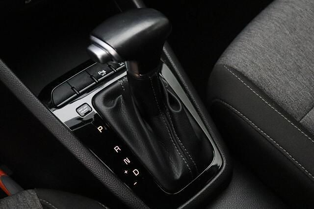 Occasion Kia Stonic 120 PK (88 kW) 2019 Grijs SUV