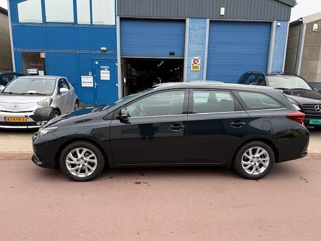 Occasion Toyota Auris Touring Sports Limited 116 PK (85 kW) 2016 Zwart (metallic) Stationwagen