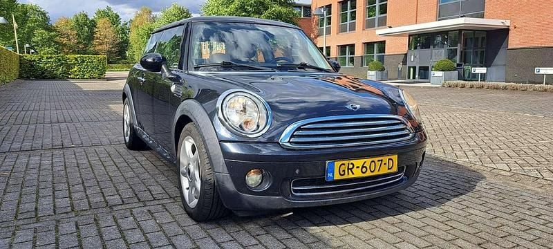 Gebruikt 2007 Mini ONE Hatchback | € 2.200 (Goede deal) - Afbeelding 1/4