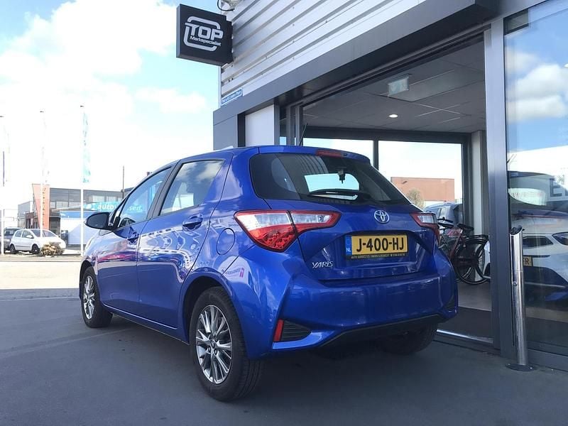 Occasion Toyota Yaris 112 PK (82 kW) 2019 Blauw Hatchback