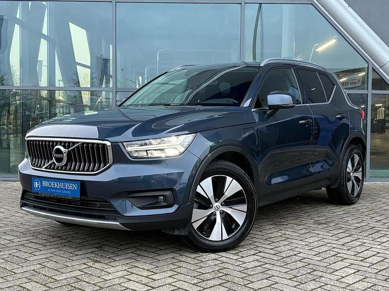 Blauw Occasion 2021 Volvo XC40 Inscription SUV | € 24.950 (Super prijs) - Afbeelding 1/4
