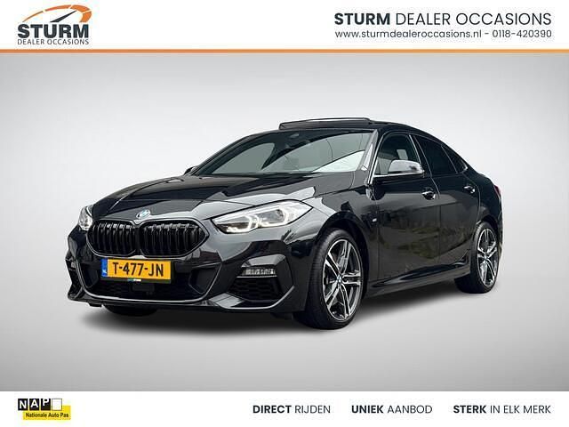 Zwart Gebruikt 2023 BMW 220 M Sport Coupé | € 34.890 (Eerlijke prijs) - Afbeelding 1/4