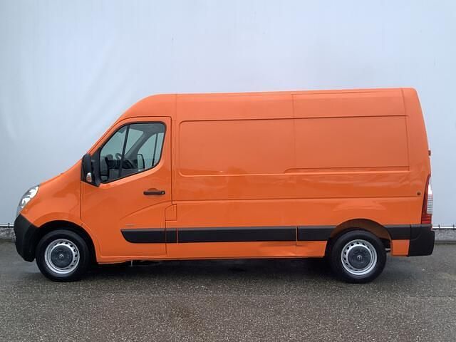 Occasion Opel Movano 145 PK (106 kW) 2017 Oranje Van