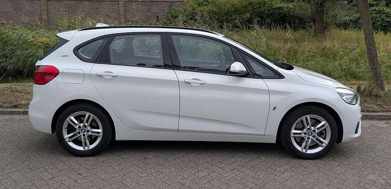 Occasion BMW 225 iPerformance 224 PK (164 kW) 2017 Wit Hatchback
