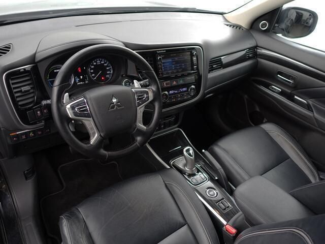 Occasion Mitsubishi Outlander Instyle 122 PK (89 kW) 2015 Zwart SUV