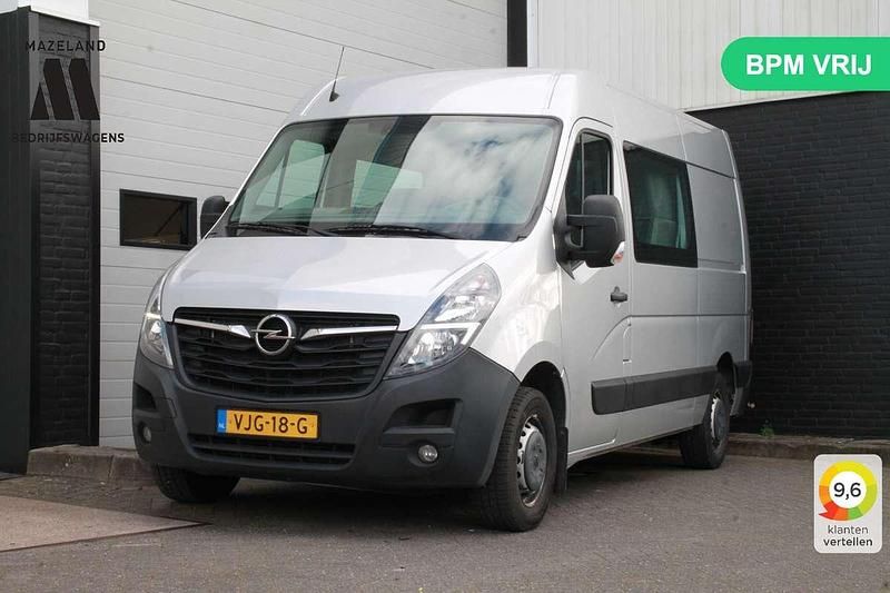 Zilver Gebruikt 2021 Opel Movano Van | € 21.950 - Afbeelding 1/3