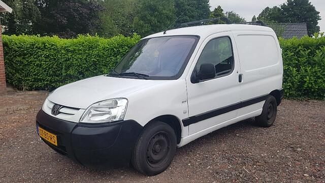 Overige Occasion 2005 Peugeot Partner Avantage MPV | € 3.450 (Iets duurder) - Afbeelding 1/4