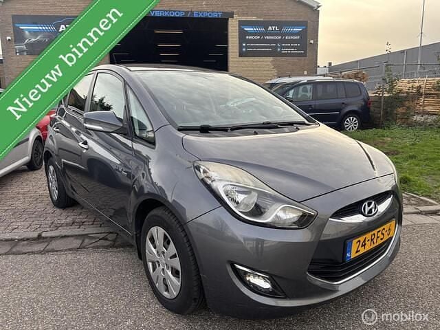 Grijs Gebruikt 2011 Hyundai ix20 Hatchback | € 4.999 (Goede deal) - Afbeelding 1/4