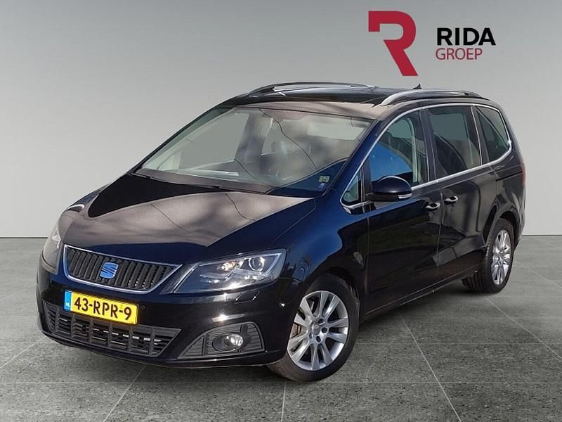 Zwart Occasion 2011 Seat Alhambra Style MPV | € 9.945 (Iets duurder) - Afbeelding 1/4
