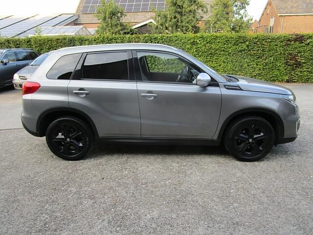 Occasion Suzuki Vitara 140 PK (102 kW) 2017 Grijs SUV