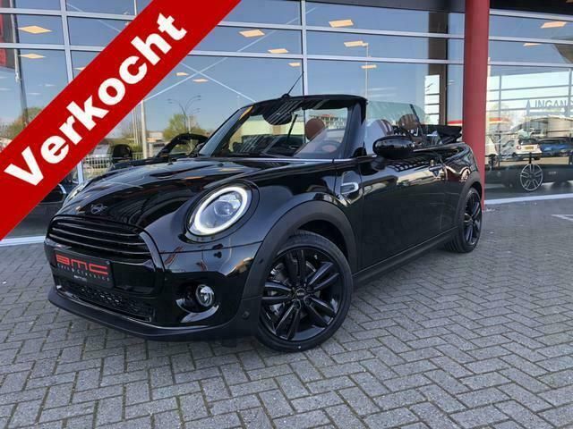 Midnight black metallic (donker zwart metall Gebruikt 2019 Mini Cooper Cabriolet Cabriolet | € 25.900 - Afbeelding 1/4