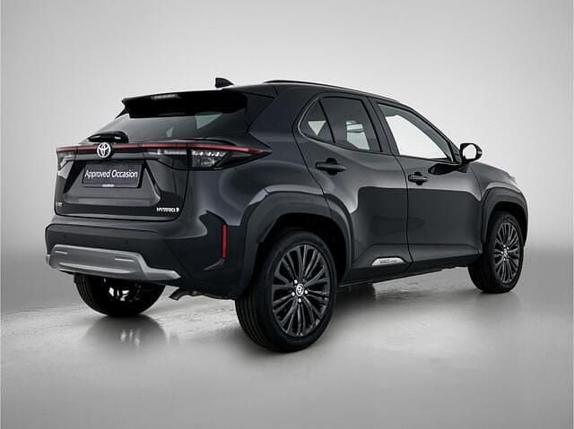 Zwart Gebruikt 2023 Toyota Yaris Cross SUV | € 28.945 (Duur) - Afbeelding 1/2