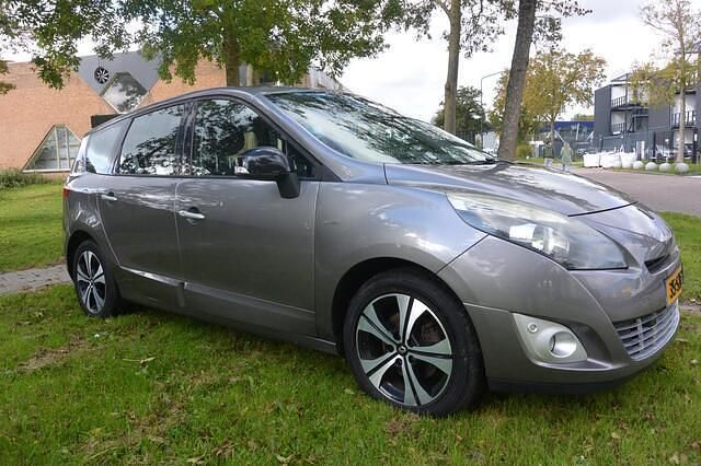 Occasion Renault Grand Scénic III Bose Edition 131 PK (96 kW) 2011 Grijs MPV