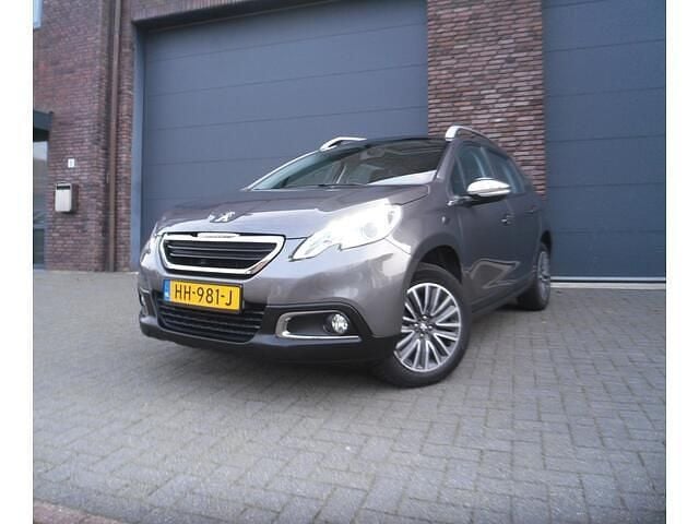 Grijs Occasion 2015 Peugeot 2008 Active SUV | € 7.950 (Goede deal) - Afbeelding 1/4