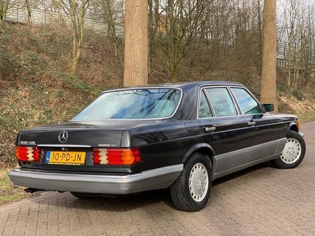 Occasion Mercedes 300 150 PK (110 kW) 1988 Zwart Sedan