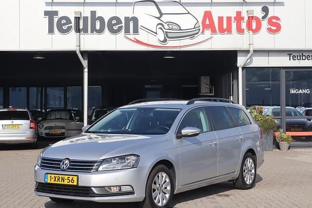 Grijs Gebruikt 2013 VW Passat Highline Stationwagen | € 9.985 (Eerlijke prijs) - Afbeelding 1/4