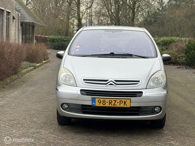 Occasion Citroën Xsara Picasso 116 PK (85 kW) 2005 Grijs MPV