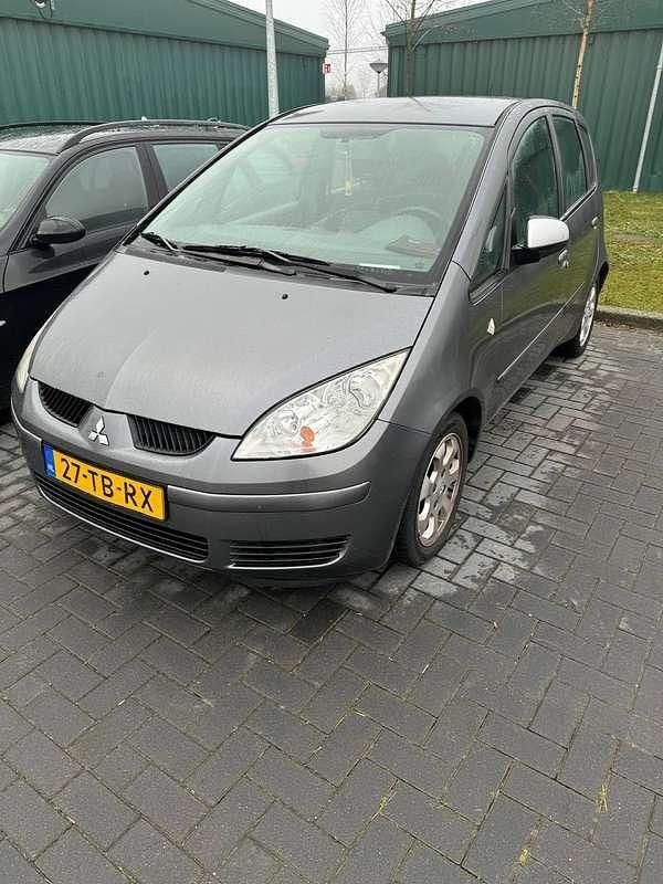 Occasion Mitsubishi Colt Invite 95 PK (69 kW) 2006 Sedan