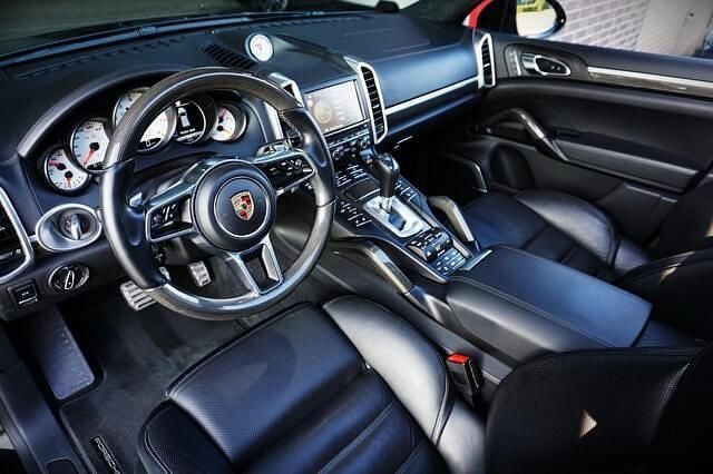 Occasion Porsche Cayenne Turbo Sport 520 PK (382 kW) 2015 Zwart SUV