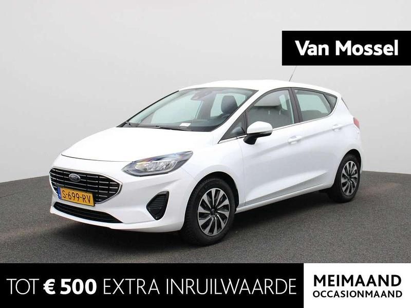 Wit Gebruikt 2023 Ford Fiesta Titanium Hatchback | € 16.945 (Goede deal) - Afbeelding 1/3
