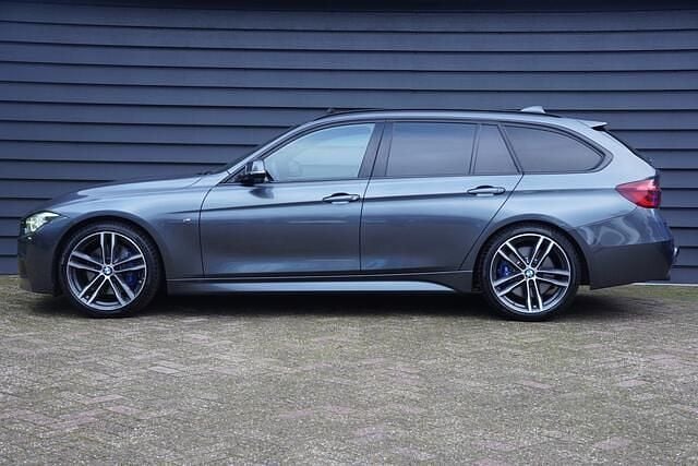 Occasion BMW 318 M Sport 136 PK (100 kW) 2020 Grijs Stationwagen