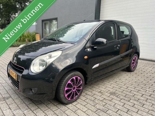 Zwart Gebruikt 2009 Suzuki Alto Exclusive Hatchback | € 2.699 (Eerlijke prijs) - Afbeelding 1/4