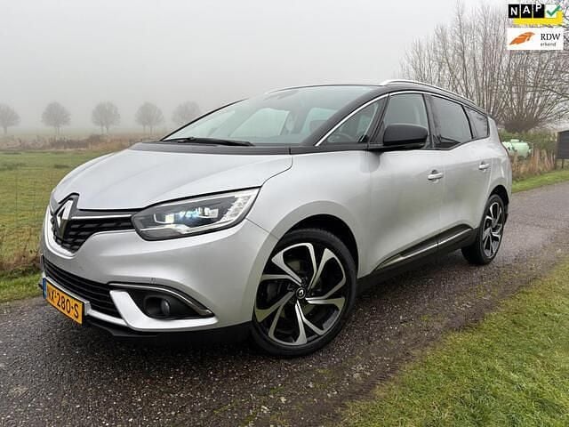 Grijs Occasion 2017 Renault Grand Scénic IV Bose Edition MPV | € 7.450 (Super prijs) - Afbeelding 1/4