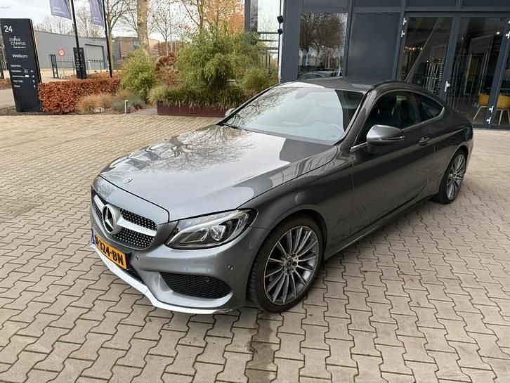 Occasion 2017 Mercedes C180 AMG line Coupé | € 18.500 (Super prijs) - Afbeelding 1/4