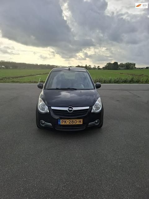 Gebruikt 2010 Opel Agila Edition Hatchback | € 3.150 (Eerlijke prijs) - Afbeelding 1/4