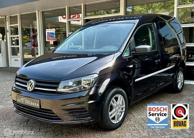 Zwart Gebruikt 2017 VW Caddy Comfortline MPV | € 14.600 (Iets duurder) - Afbeelding 1/4