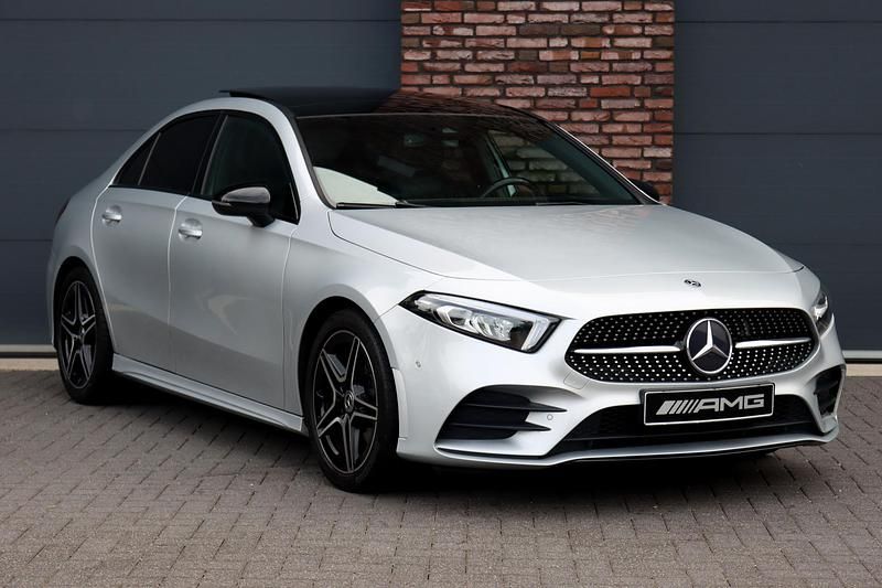 Occasion Mercedes A200 Business 165 PK (121 kW) 2019 Zilver Sedan